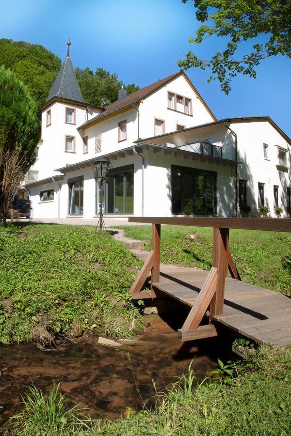 Hotel Pfaelzer Wald Bad Bergzabern Bagian luar foto